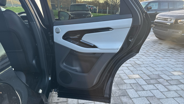 Land Rover Range Rover Evoque 2.0 D200 Edition 5dr Auto Diesel Hatchback